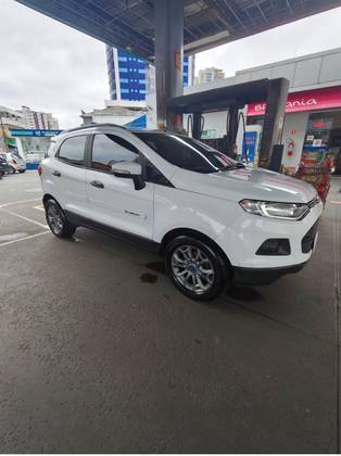 FORD ECOSPORT 1.6 FREESTYLE 16V FLEX 4P MANUAL FORD ECOSPORT 1.6 FREESTYLE 16V FLEX 4P MANUAL